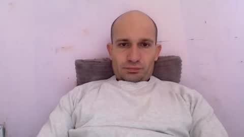 Snapshot of sparei7 chatting on 01-05-25, 09:59 Snaiky online show from 01-05-25, 09:59