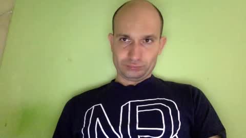 Snapshot of sparei7 chatting on 02-03-25, 10:47 Snaiky online show from 02-03-25, 10:47