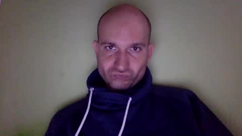 Snapshot of sparei7 chatting on 02-16-25, 11:27 Snaiky online show from 02-16-25, 11:27