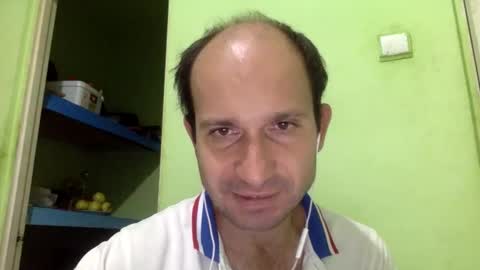 Snapshot of sparei7 chatting on 10-26-25, 10:25 Snaiky online show from 10-26-25, 10:25