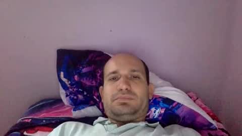 Snapshot of sparei7 chatting on 11-28-25, 01:25 Snaiky online show from 11-28-25, 01:25