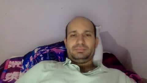 Snapshot of sparei7 chatting on 11-30-25, 03:16 Snaiky online show from 11-30-25, 03:16