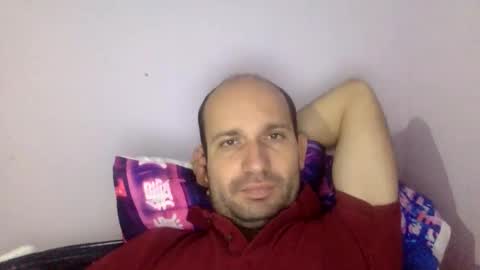 Snapshot of sparei7 chatting on 12-01-25, 03:06 Snaiky online show from 12-01-25, 03:06