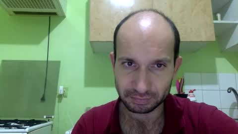 Snapshot of sparei7 chatting on 12-02-25, 11:00 Snaiky online show from 12-02-25, 11:00