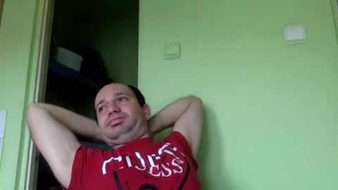 Snapshot of sparei7 chatting on 01-07-26, 11:56 Snaiky online show from 01-07-26, 11:56