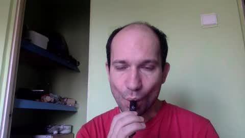 Snapshot of sparei7 chatting on 01-08-26, 12:07 Snaiky online show from 01-08-26, 12:07