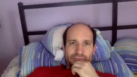 Snapshot of sparei7 chatting on 02-01-26, 02:26 Snaiky online show from 02-01-26, 02:26