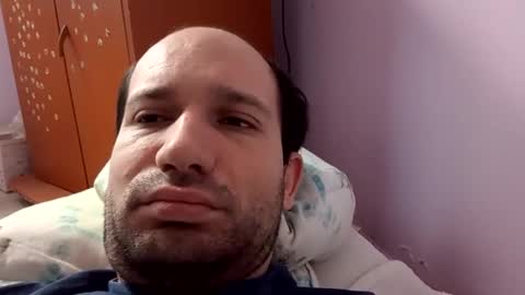 Snapshot of sparei7 chatting on 02-22-26, 11:42 Snaiky online show from 02-22-26, 11:42