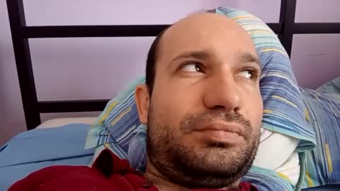 Snapshot of sparei7 chatting on 03-08-26, 11:58 Snaiky online show from 03-08-26, 11:58