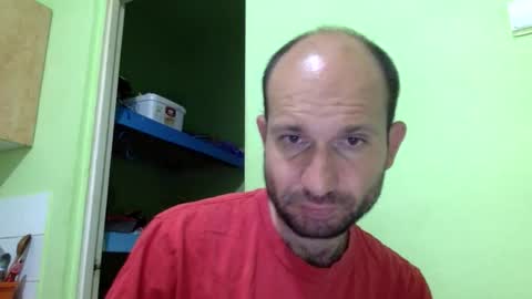 Snapshot of sparei7 chatting on 05-27-26, 09:12 Snaiky online show from 05-27-26, 09:12