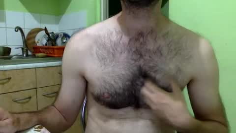 Snapshot of sparei7 chatting on 06-13-26, 11:02 Snaiky online show from 06-13-26, 11:02
