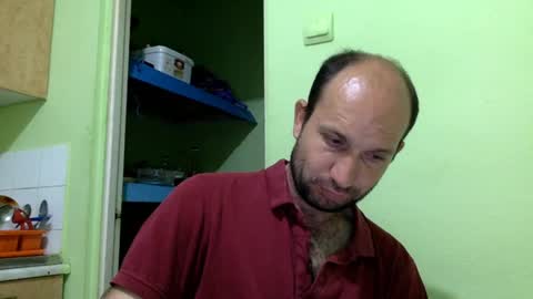 Snapshot of sparei7 chatting on 06-18-26, 10:36 Snaiky online show from 06-18-26, 10:36