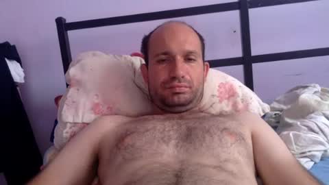 Snapshot of sparei7 chatting on 07-19-26, 10:52 Snaiky online show from 07-19-26, 10:52