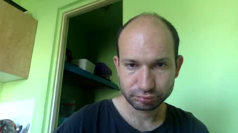 Snapshot of sparei7 chatting on 07-20-26, 09:23 Snaiky online show from 07-20-26, 09:23