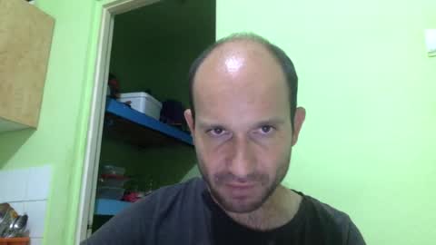 Snapshot of sparei7 chatting on 07-20-26, 10:23 Snaiky online show from 07-20-26, 10:23