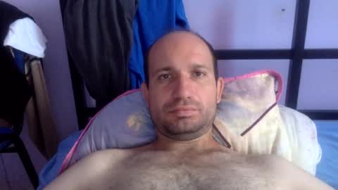 Snapshot of sparei7 chatting on 07-25-26, 11:52 Snaiky online show from 07-25-26, 11:52