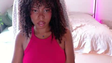 Soleil online show from 05-15-26, 05:42
