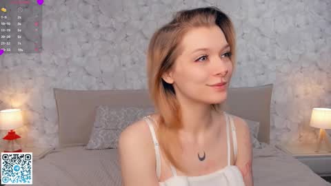 Snapshot of sparkly_k chatting on 03-01-26, 06:37 Kate online show from 03-01-26, 06:37