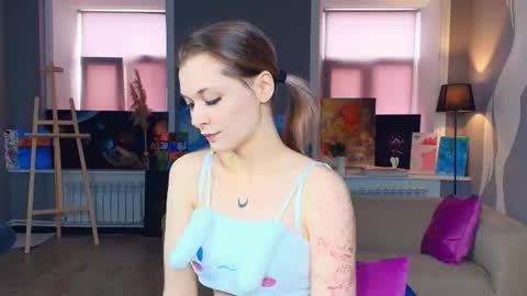 Kate online show from 06-25-26, 07:46