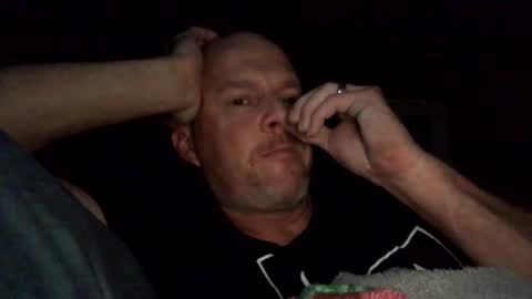 sparkybull135 online show from 01-01-25, 12:44