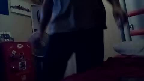 Snapshot of sparkyspeedway chatting on 09-19-25, 12:12 sparkyspeedway online show from 09-19-25, 12:12