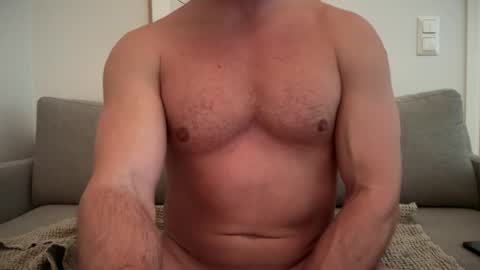 Snapshot of spartacus_696 chatting on 10-02-25, 01:18 Spartacus online show from 10-02-25, 01:18