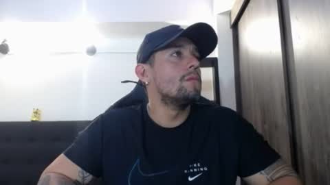     online show from 07-03-26, 06:31