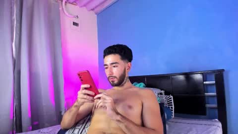 Snapshot of spartan__king chatting on 10-17-25, 05:37 Isaac online show from 10-17-25, 05:37