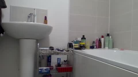 Snapshot of spartansexgod1989 chatting on 01-20-25, 01:53 Spartansexgod1989 online show from 01-20-25, 01:53