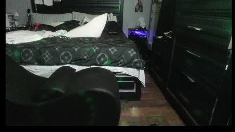 Snapshot of spb69fucker chatting on 12-04-24, 08:56 ROMEO JULIETXXX online show from 12-04-24, 08:56