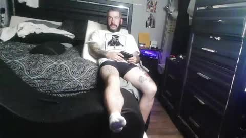 Snapshot of spb69fucker chatting on 12-09-24, 08:33 ROMEO JULIETXXX online show from 12-09-24, 08:33