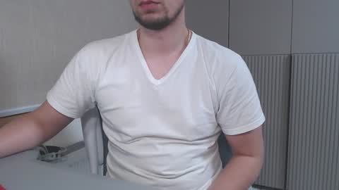 Art online show from 01-12-25, 08:14