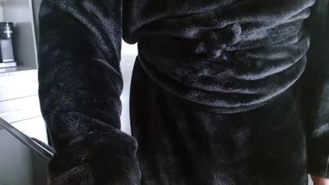 specialiest online show from 03-09-26, 06:12