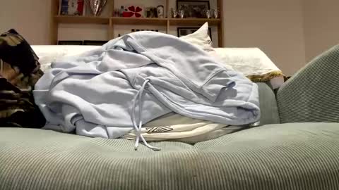 Dany online show from 12-14-25, 02:33