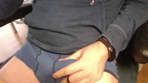 Snapshot of specific94 chatting on 12-07-24, 12:35 specific94 online show from 12-07-24, 12:35