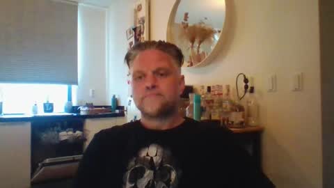 Snapshot of spectacularguy chatting on 03-20-26, 10:20 DutchDude online show from 03-20-26, 10:20
