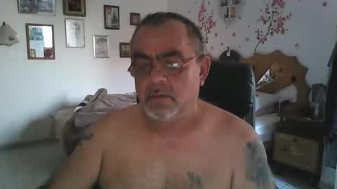 Snapshot of spektor1389 chatting on 01-05-25, 05:20 spektor1389 online show from 01-05-25, 05:20