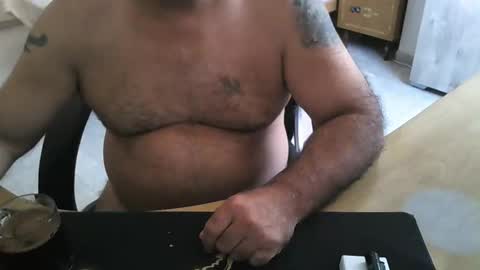 Snapshot of spektor1389 chatting on 10-15-25, 10:04 spektor1389 online show from 10-15-25, 10:04