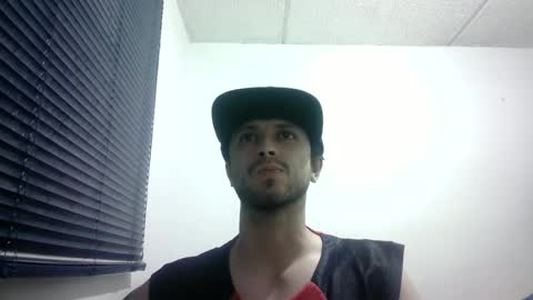 Snapshot of sperm_donor94 chatting on 09-26-25, 12:14 sperm_donor94 online show from 09-26-25, 12:14
