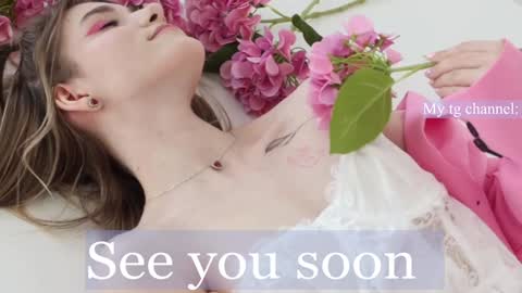 Snapshot of spicejessy chatting on 12-25-24, 04:00 your sweet Jessy online show from 12-25-24, 04:00