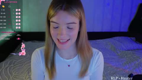 Snapshot of spicejessy chatting on 03-05-25, 07:27 your sweet Jessy online show from 03-05-25, 07:27
