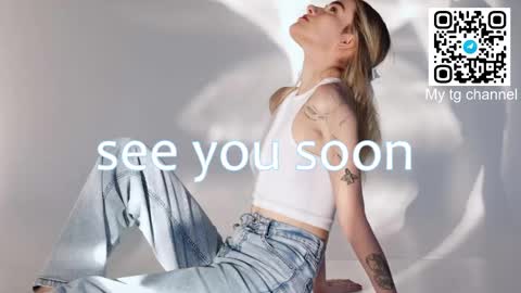 Snapshot of spicejessy chatting on 03-09-25, 04:22 your sweet Jessy online show from 03-09-25, 04:22
