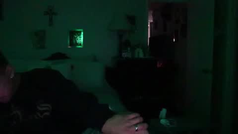 Snapshot of spicey_couple222 chatting on 12-27-24, 02:14 spicey_couple222 online show from 12-27-24, 02:14