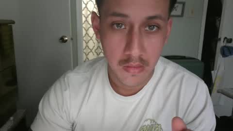 Snapshot of spicey_couple222 chatting on 02-18-25, 01:10 spicey_couple222 online show from 02-18-25, 01:10