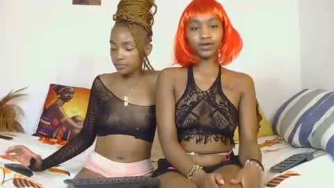 Snapshot of spicy_angels chatting on 12-15-25, 08:40 Quinter Cheeky online show from 12-15-25, 08:40