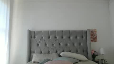 Snapshot of spicyangie chatting on 01-27-25, 07:45 Im Angela online show from 01-27-25, 07:45