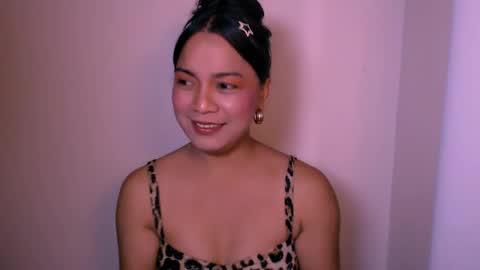 spicyhotchicks online show from 04-22-26, 01:30