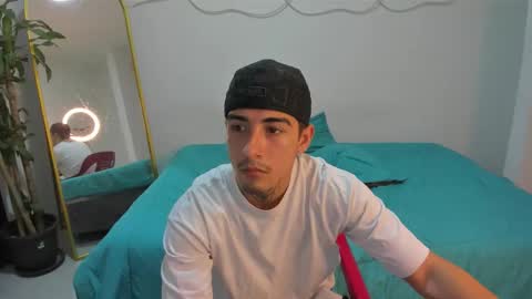 Snapshot of spider_master77 chatting on 01-10-26, 10:03 spider master online show from 01-10-26, 10:03