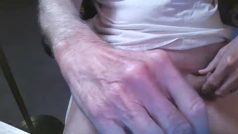 Snapshot of spidey102 chatting on 03-02-25, 03:45 spidey102 online show from 03-02-25, 03:45