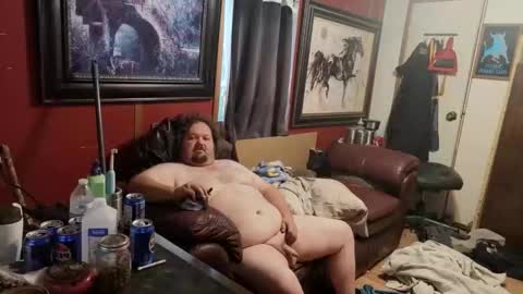 Snapshot of spike2090 chatting on 05-25-26, 12:22 J online show from 05-25-26, 12:22